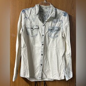 Women’s Bullhead Black button down shirt size medium